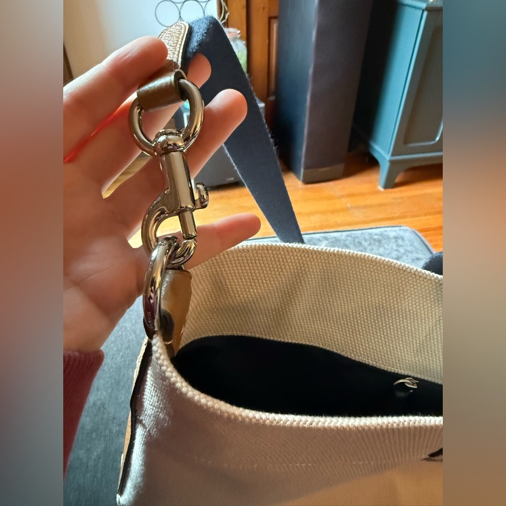 COACH NEW YORK EXTRA LARGE TOTE PERFECT - Picture 15 of 15